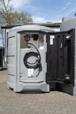 Dieseltank 2500L met deur open